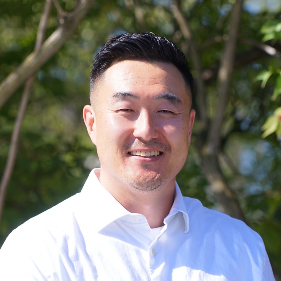Simon Baik 전도사